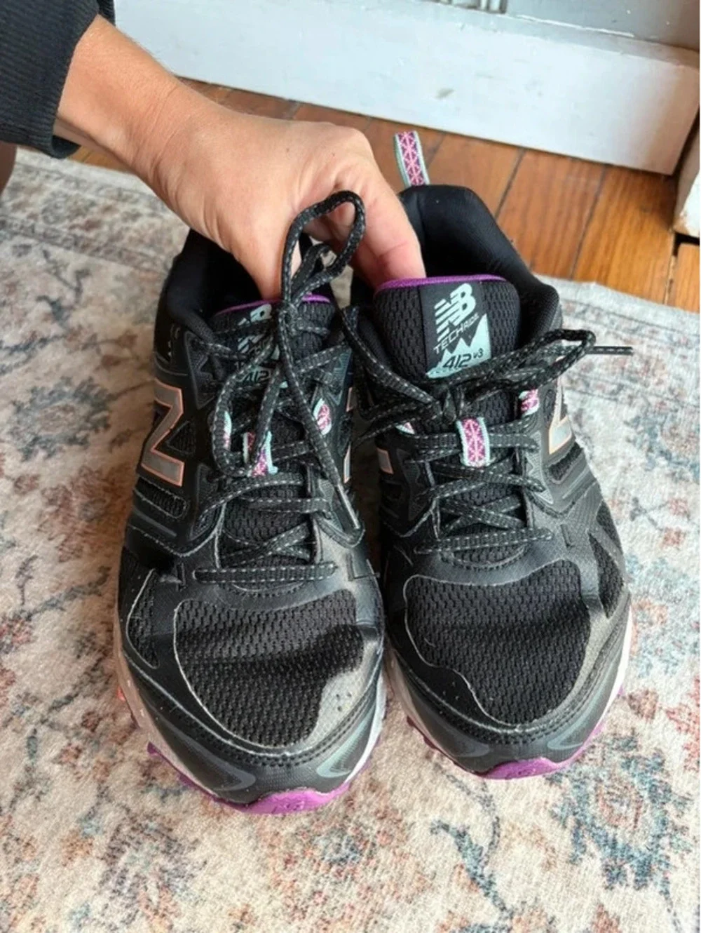 Womens size 7.5 New Balance 412 V3 Air All Terrain Trail Sneakers